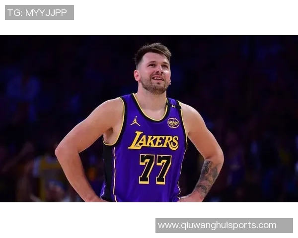 美记透露东契奇伤情为挫伤非小腿拉伤上次类似情况缺席三场比赛 美记透露东契奇伤情为挫伤非小腿拉伤上次类似情况缺席三场比赛