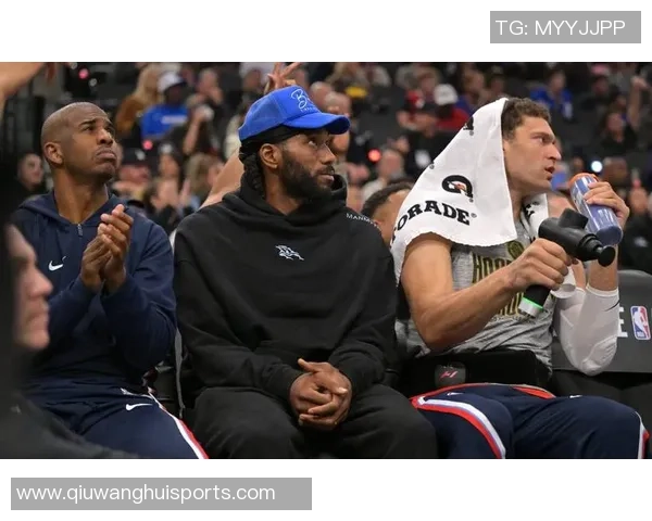 快船分享哈登与克劳福德布拉德利互动回忆展现昔日情谊与现状对比